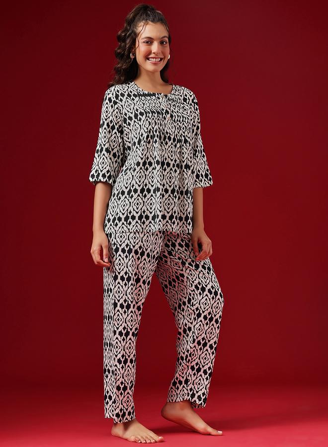 Clovia All Over Print Kurta Top and Pyjama Set - Image 4